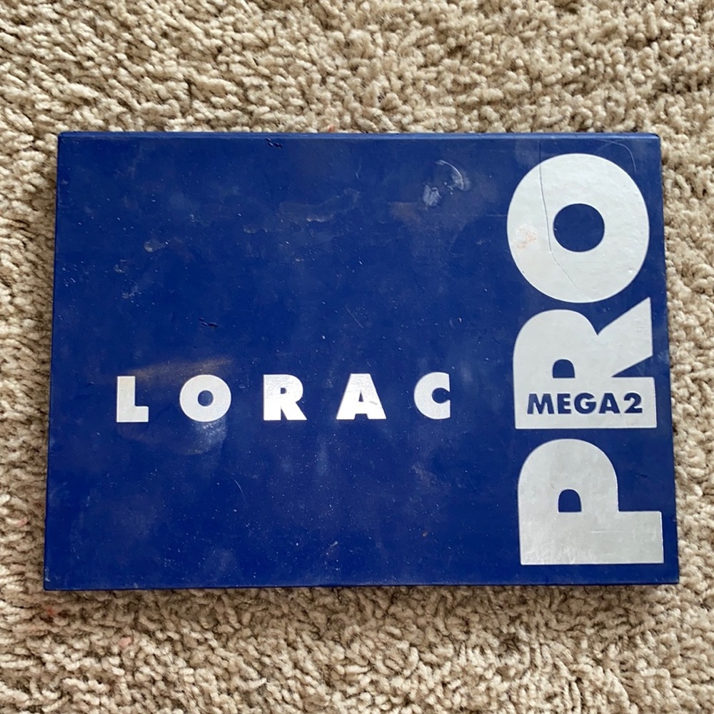 Lorac Mega Pro 2 Eyeshadow Palette